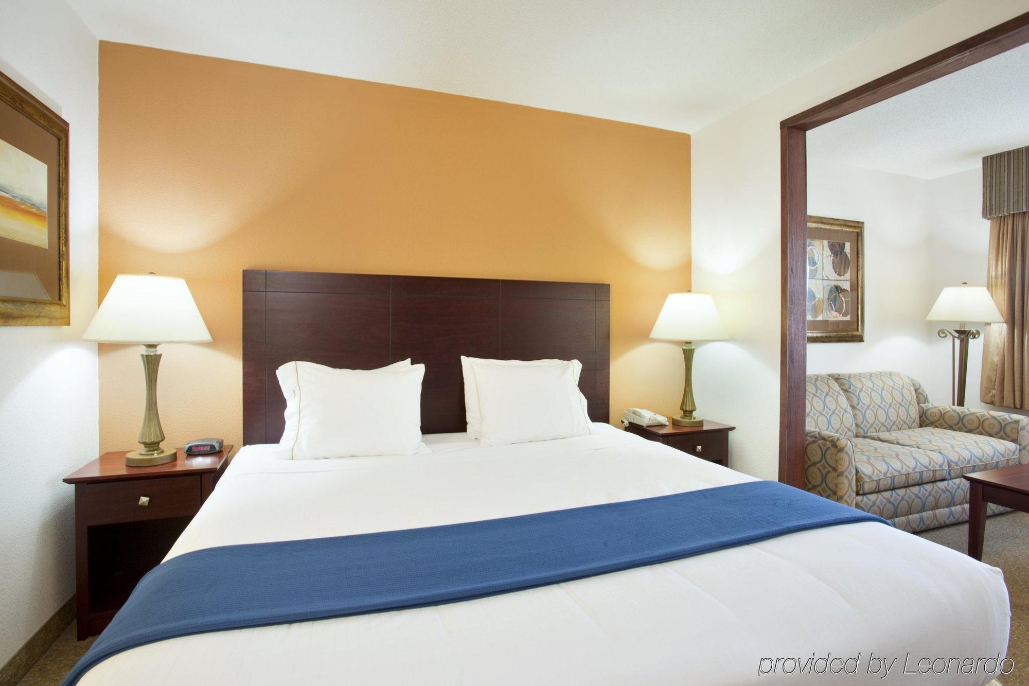 Holiday Inn Express Chicago Northwest-Vernon Hills By Ihg Cameră foto