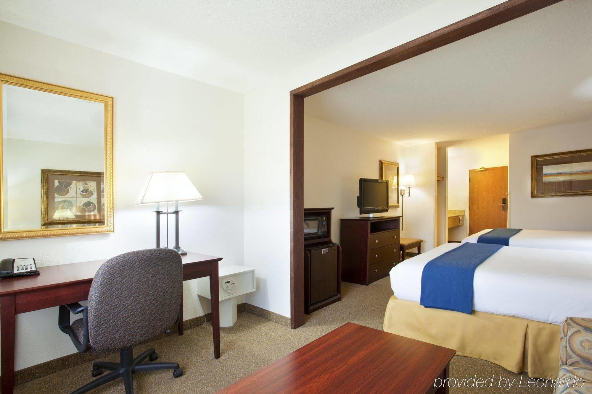 Holiday Inn Express Chicago Northwest-Vernon Hills By Ihg Cameră foto