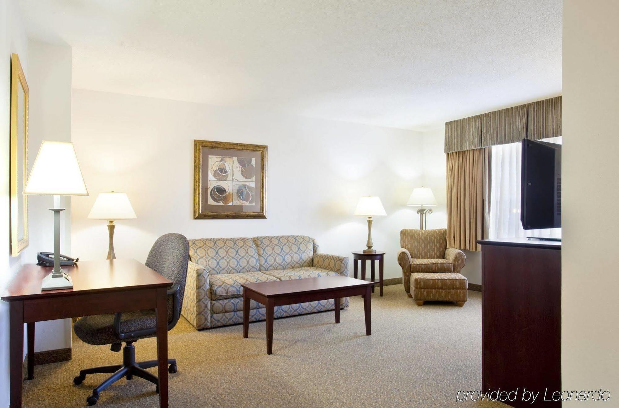 Holiday Inn Express Chicago Northwest-Vernon Hills By Ihg Cameră foto